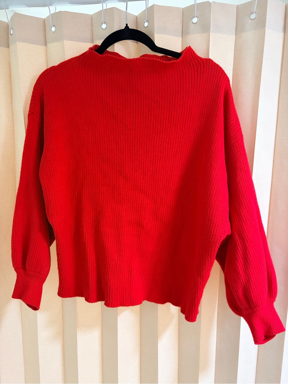 Line & Dot Red Ribbed Sweater - Picture 1 of 3